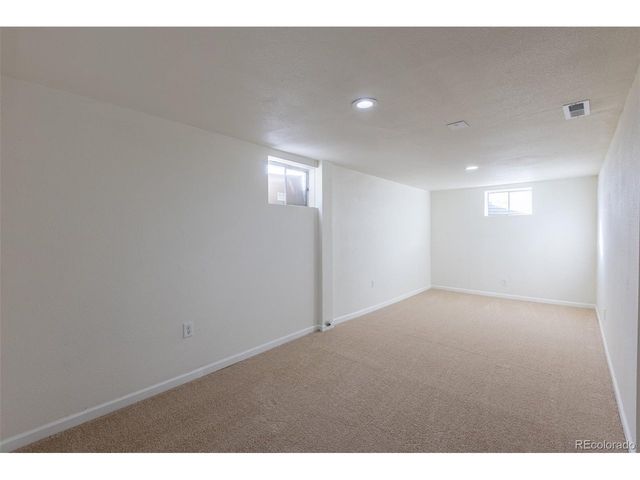 7492 S Marion St, Centennial, CO 80122