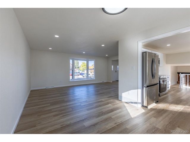 7492 S Marion St, Centennial, CO 80122
