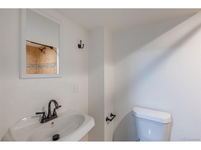 7492 S Marion St, Centennial, CO 80122