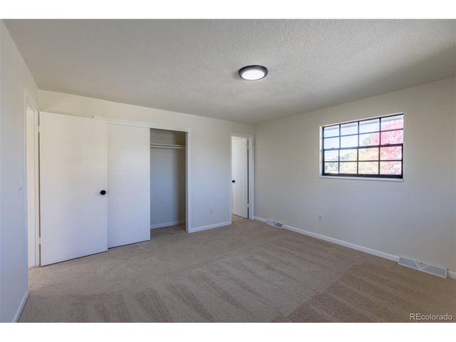 7492 S Marion St, Centennial, CO 80122