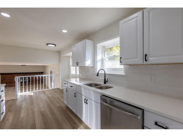 7492 S Marion St, Centennial, CO 80122