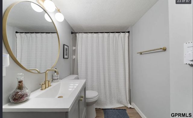 814 S 50Th Avenue, Omaha, NE 68106