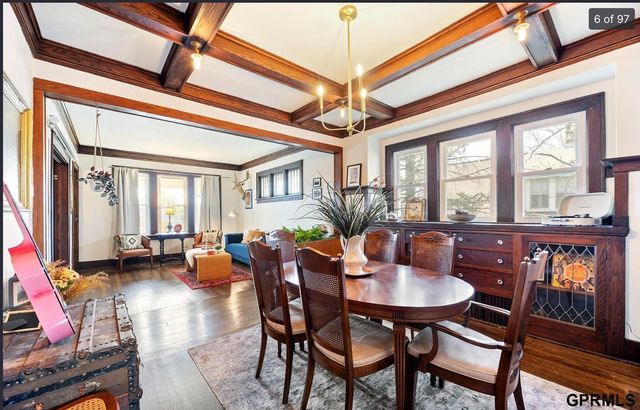 814 S 50Th Avenue, Omaha, NE 68106