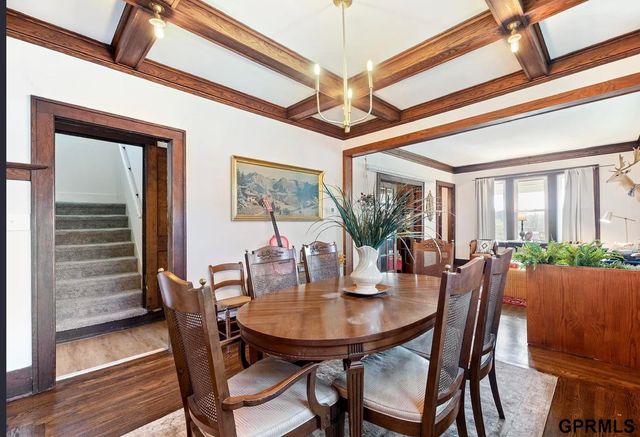 814 S 50Th Avenue, Omaha, NE 68106