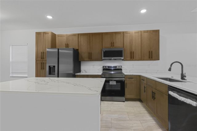 206 MOSELEY AVENUE, Maitland, FL 32751