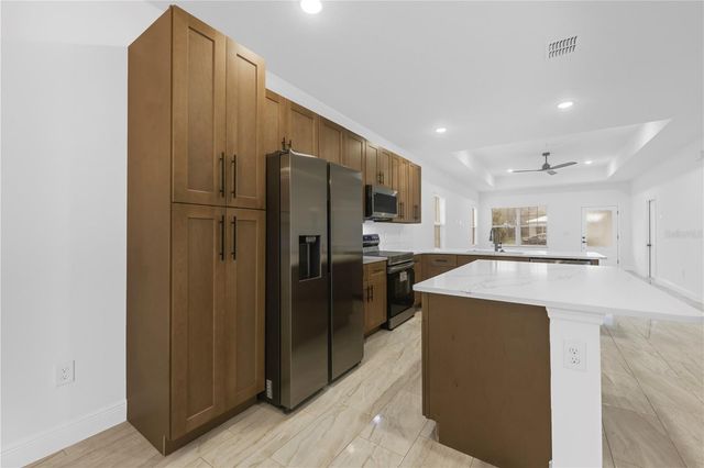 206 MOSELEY AVENUE, Maitland, FL 32751