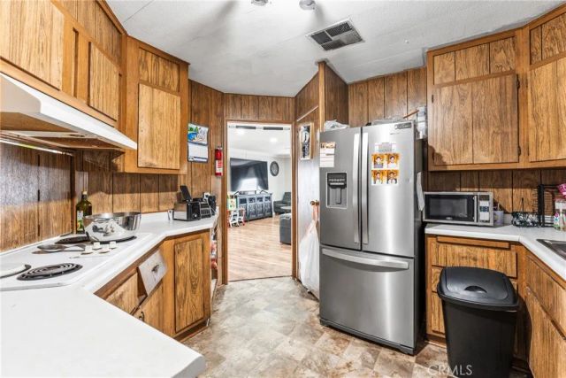 2505 Foothill 198, San Bernardino, CA 92410