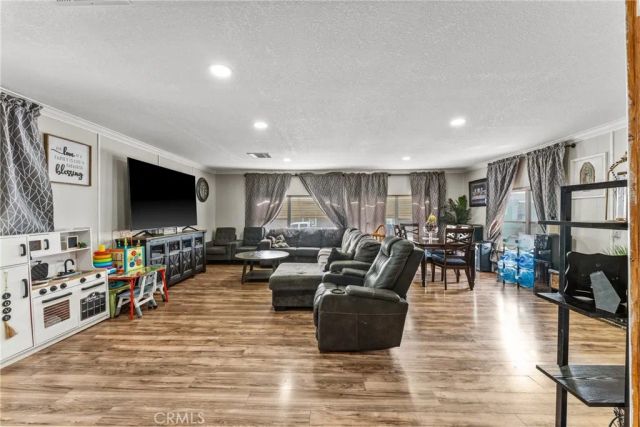 2505 Foothill 198, San Bernardino, CA 92410