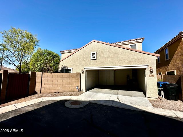3293 E LOMA VISTA Street, Gilbert, AZ 85295