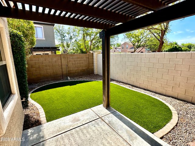 3293 E LOMA VISTA Street, Gilbert, AZ 85295