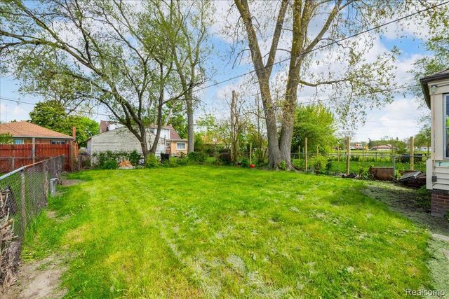 20452 Audrey Street, Detroit, MI 48235