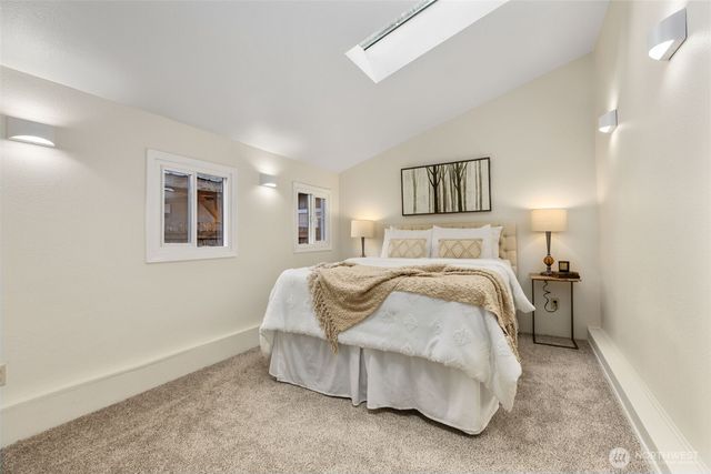 31089 E Lake Morton Drive SE, Kent, WA 98042