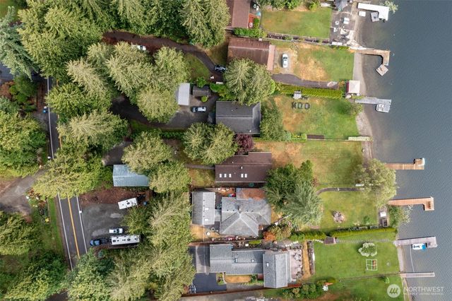 31089 E Lake Morton Drive SE, Kent, WA 98042