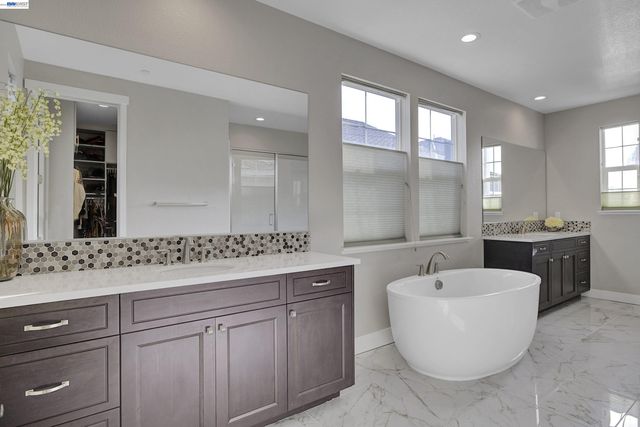 37515 SEA BANK ST, Newark, CA 94560