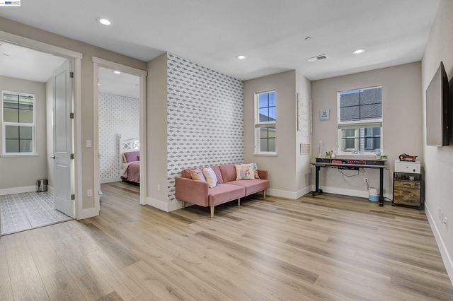 37515 SEA BANK ST, Newark, CA 94560