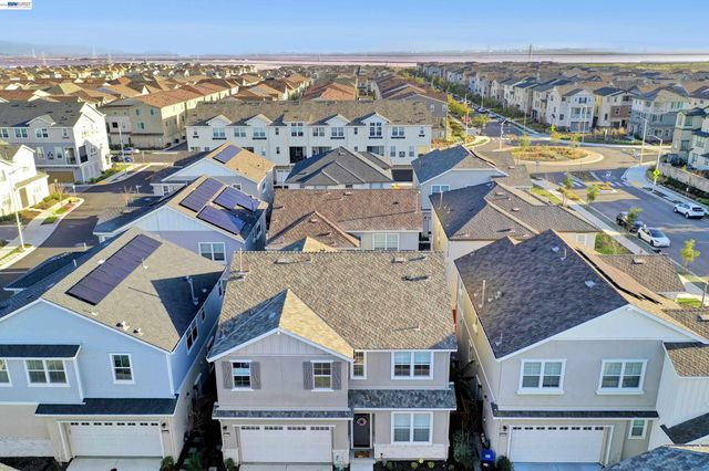 37515 SEA BANK ST, Newark, CA 94560
