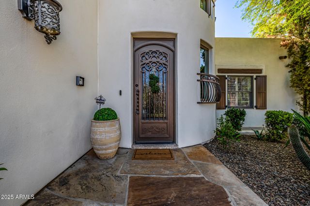 9310 S BALA Drive, Tempe, AZ 85284