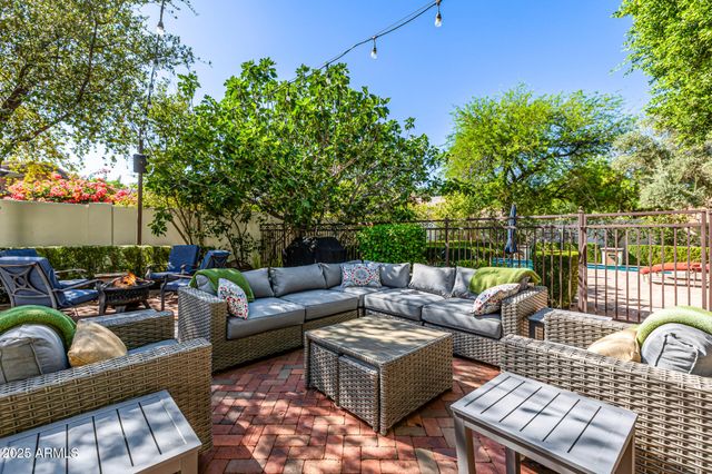 9310 S BALA Drive, Tempe, AZ 85284