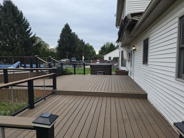 7345 Apple Grove Lane, Temperance, MI 48182