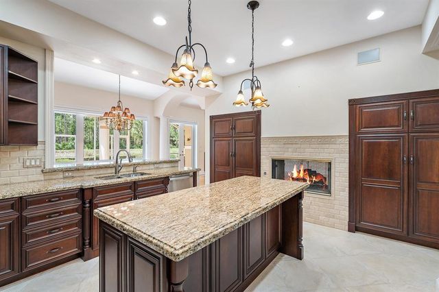 7480 150th Court, Palm Beach Gardens, FL 33418