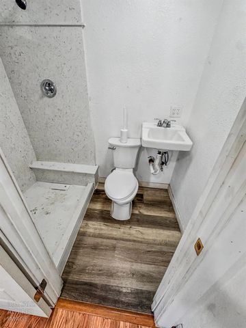 1605 El Dorado Ave, Modesto, CA 95358