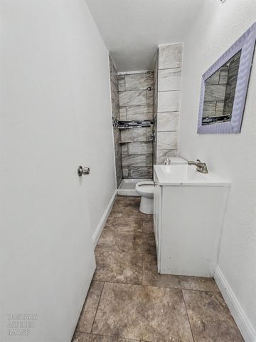 1605 El Dorado Ave, Modesto, CA 95358