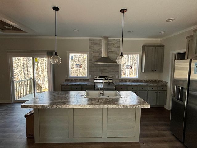 296 Forest Lake Road, Duncan, SC 29334