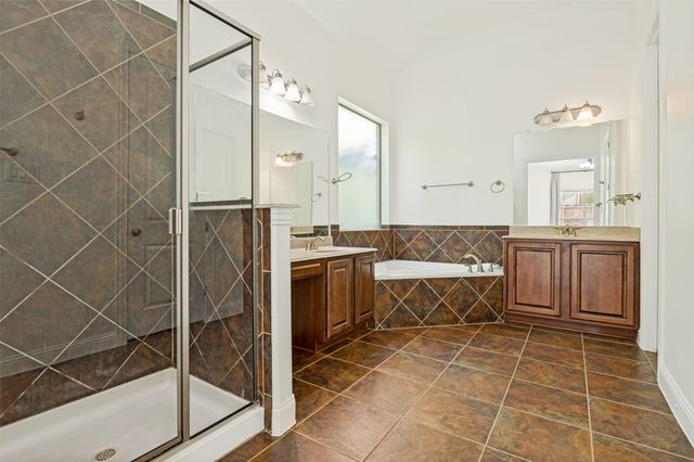 6734 Trailblazer Way, Dallas, TX 75236