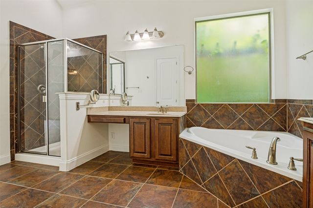6734 Trailblazer Way, Dallas, TX 75236