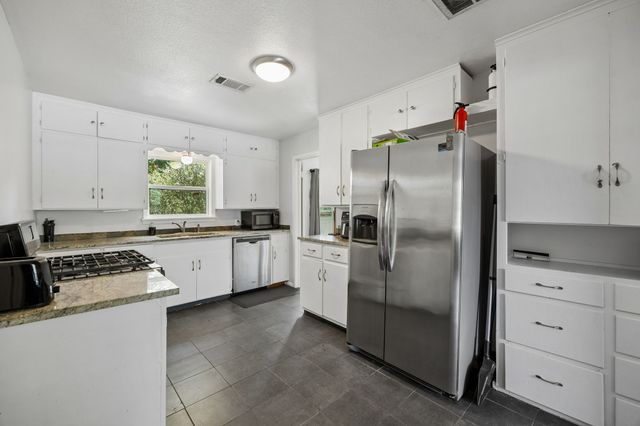 1318 Coit Street, Denton, TX 76201