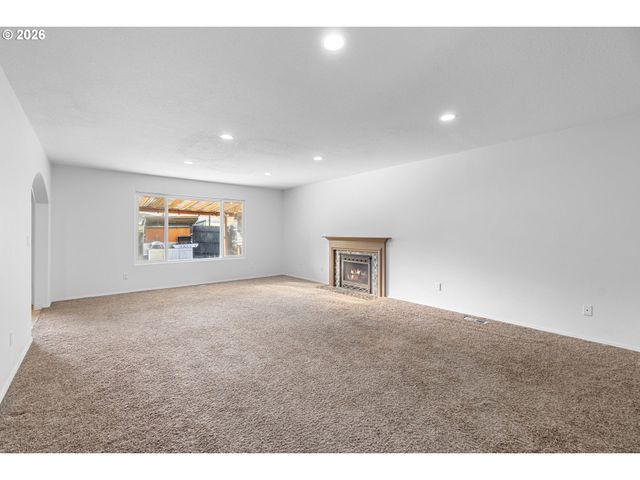 3917 Ne 97TH St, Vancouver, WA 98665