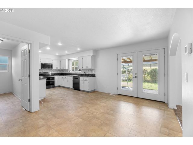 3917 Ne 97TH St, Vancouver, WA 98665