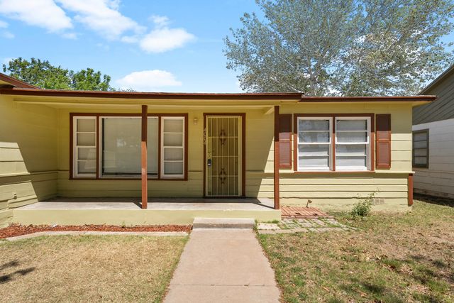 4004 33rd Street, Lubbock, TX 79410