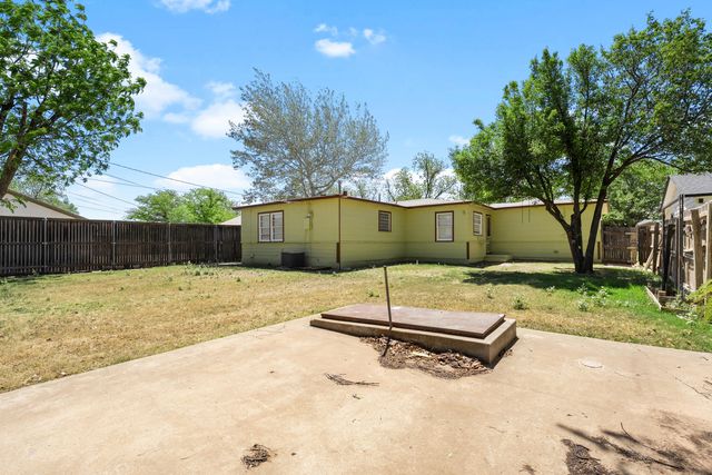 4004 33rd Street, Lubbock, TX 79410
