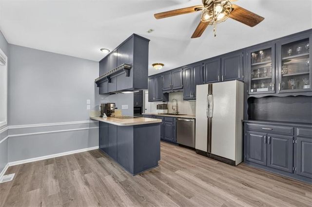 5743 Willow Avenue, Raytown, MO 64133