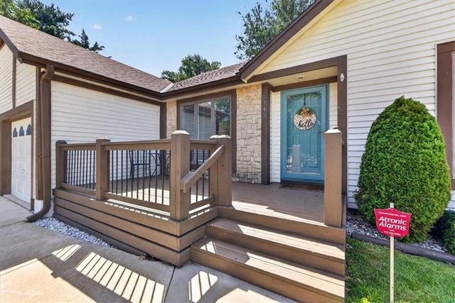 5743 Willow Avenue, Raytown, MO 64133
