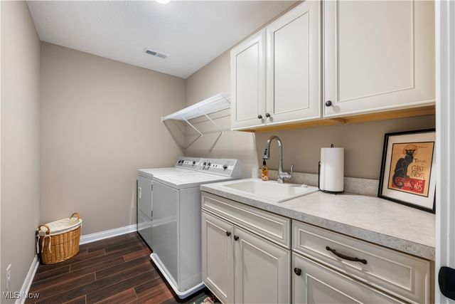 12554 Meadowview Drive, North Royalton, OH 44133