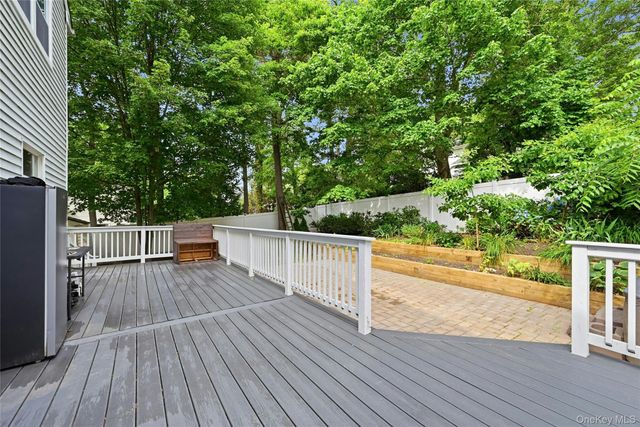 15 Birch Road, Rocky Point, NY 11778