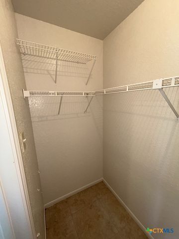 215 Robertstown Road, Copperas Cove, TX 76522