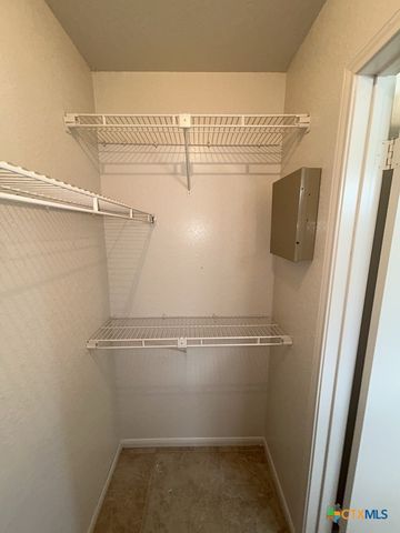 215 Robertstown Road, Copperas Cove, TX 76522