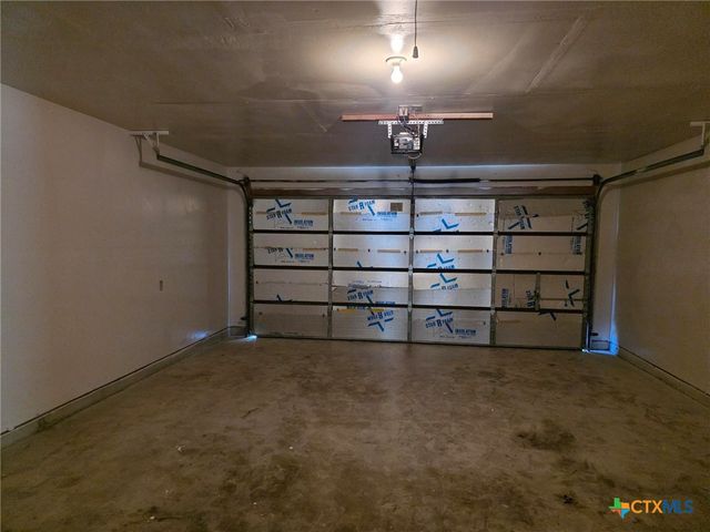 215 Robertstown Road, Copperas Cove, TX 76522