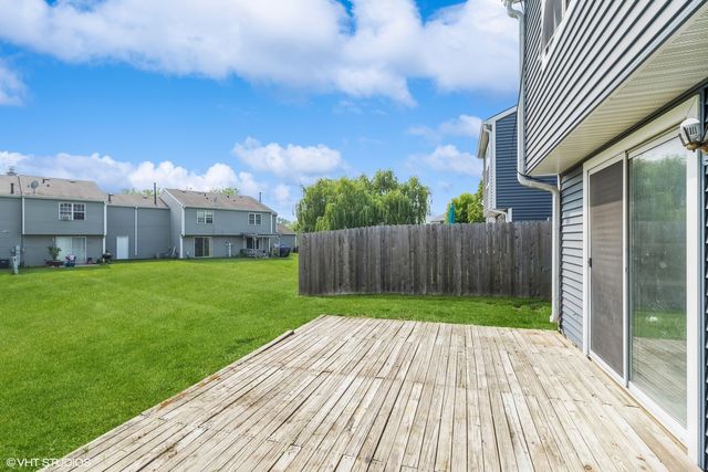 1994 Countryside Lane, Round Lake Beach, IL 60073
