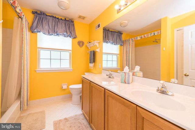 904 FILLY CIR, New Hope, PA 18938