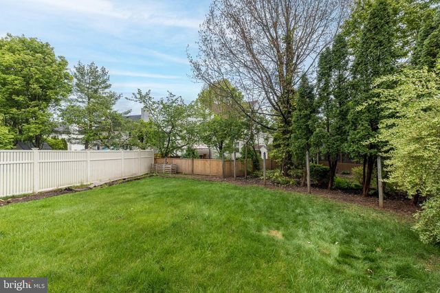 904 FILLY CIR, New Hope, PA 18938