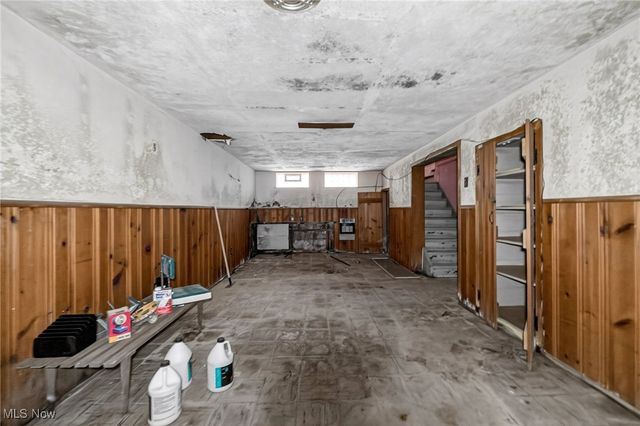 19808 Kings Highway, Warrensville Heights, OH 44122