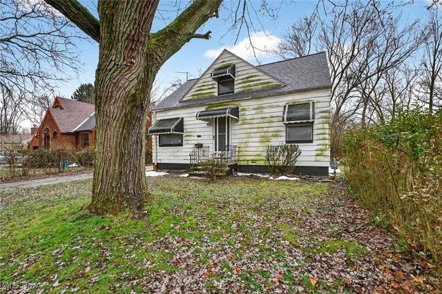 19808 Kings Highway, Warrensville Heights, OH 44122