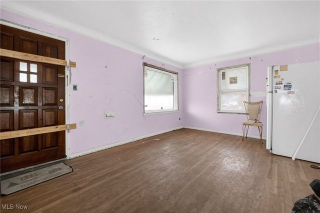 19808 Kings Highway, Warrensville Heights, OH 44122