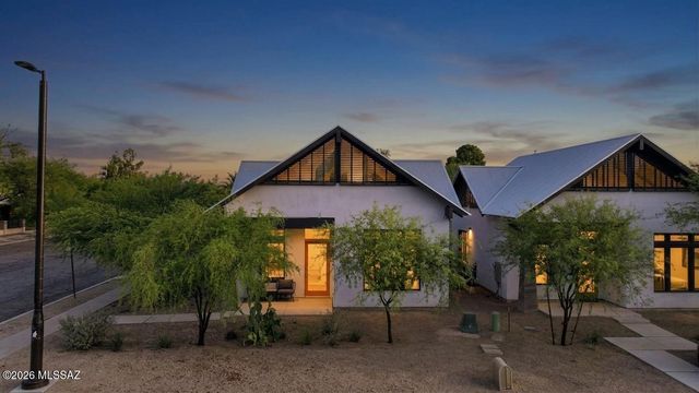 802 S 5th Avenue, Tucson, AZ 85701