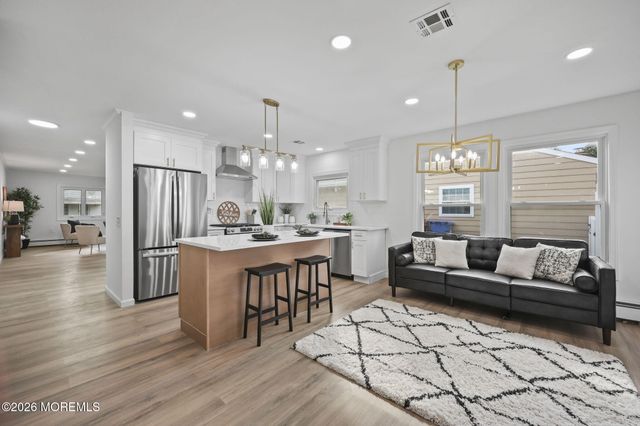 130 Rodhos Street, Toms River, NJ 08757