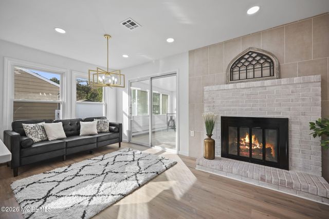 130 Rodhos Street, Toms River, NJ 08757